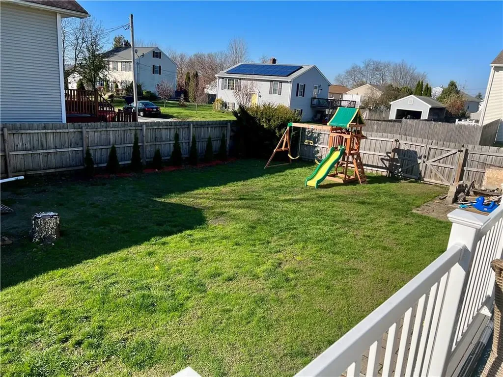 25 Whispering Pines Cumberland RI 02864