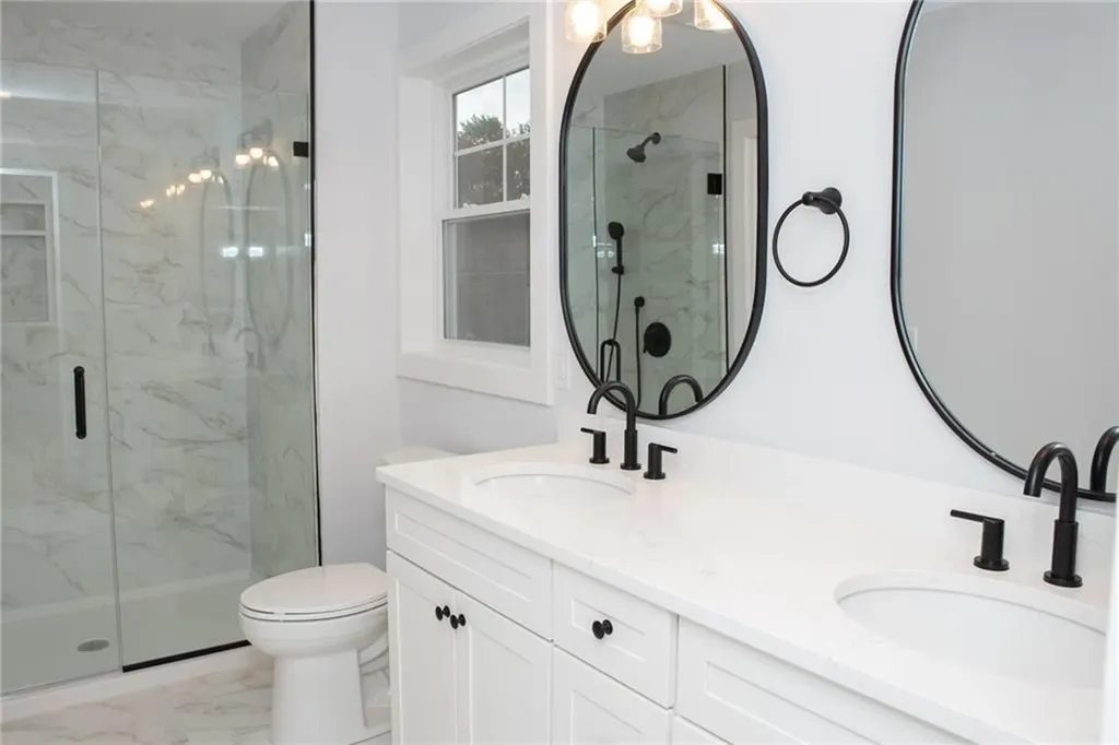 33 Recess Lane Warwick RI 02889