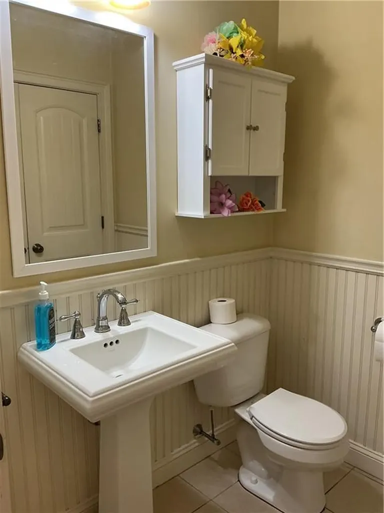 1032 West Shore Road Warwick RI 02889