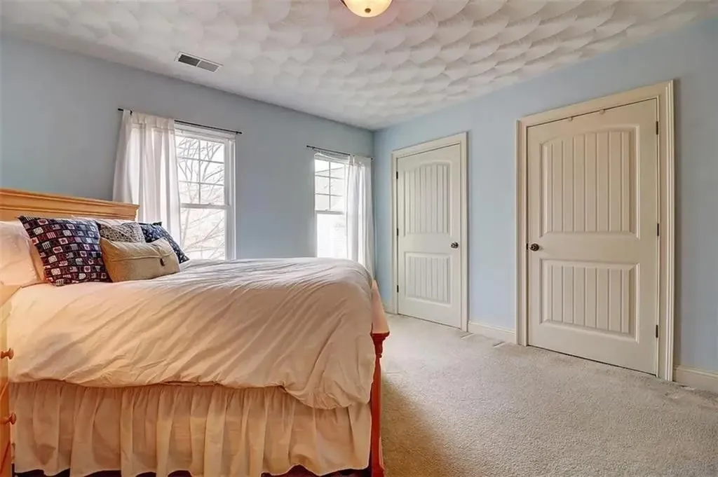 1032 West Shore Road Warwick RI 02889