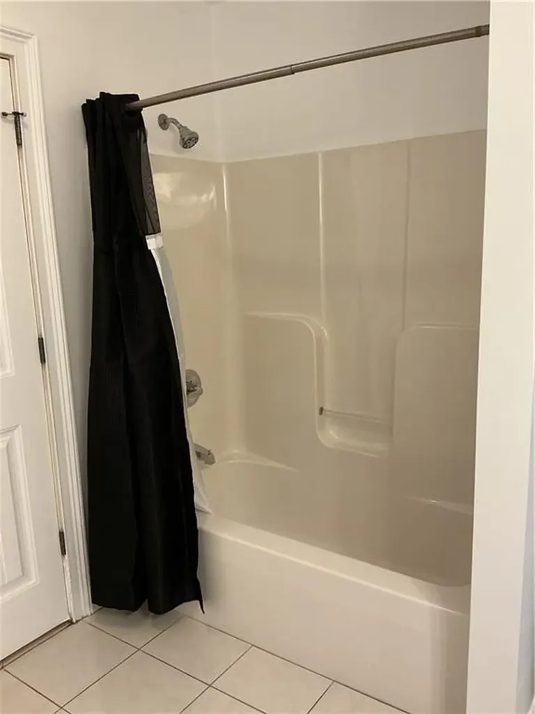 1032 West Shore Road Warwick RI 02889