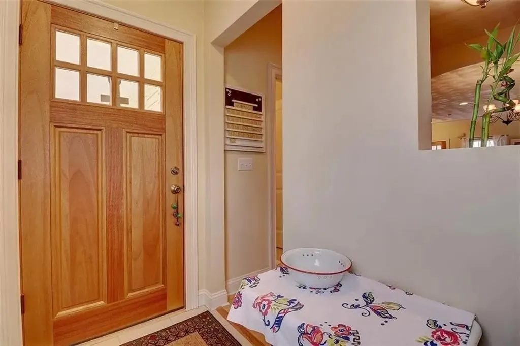 1032 West Shore Road Warwick RI 02889