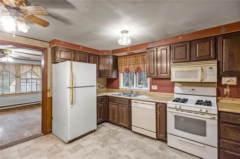 45 Joe Sweet Road Glocester RI 02814