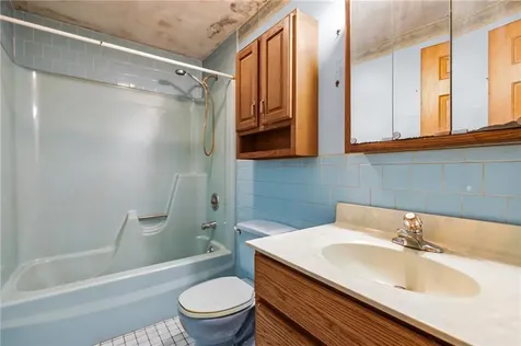 45 Joe Sweet Road Glocester RI 02814