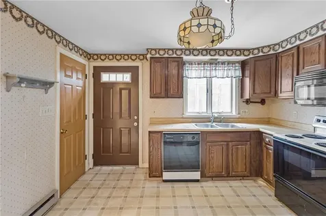 45 Joe Sweet Road Glocester RI 02814