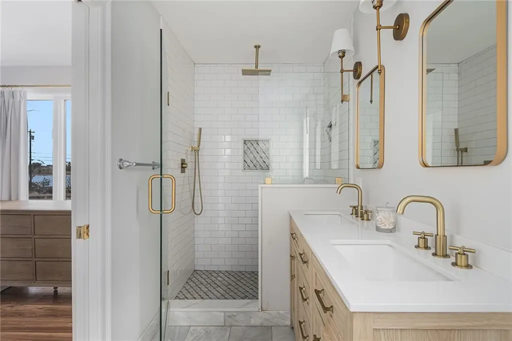 1705 Wampanoag Trail Barrington RI 02806