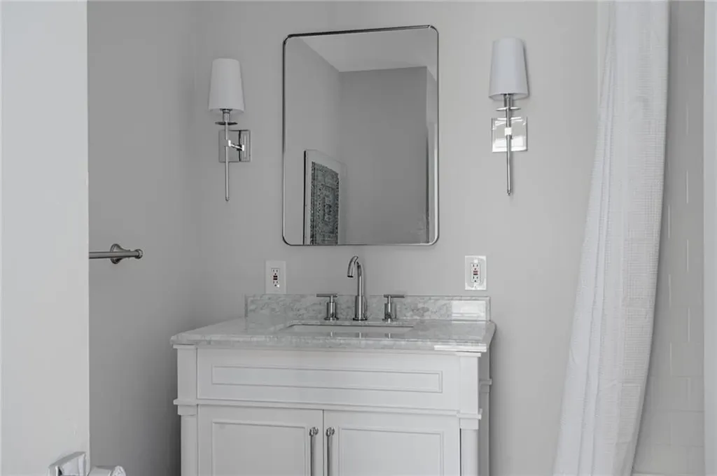 1705 Wampanoag Trail Barrington RI 02806