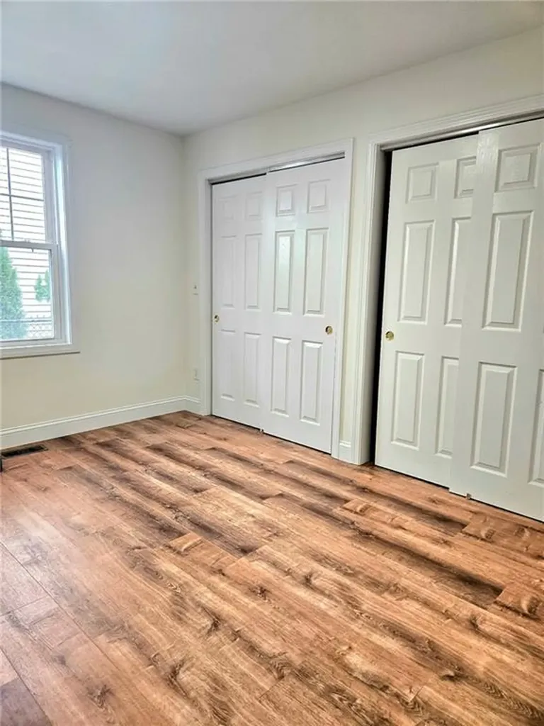 69 Courtland Street Providence RI 02909