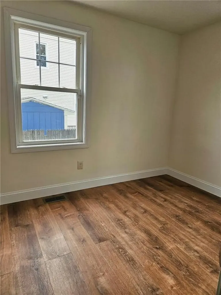 69 Courtland Street Providence RI 02909