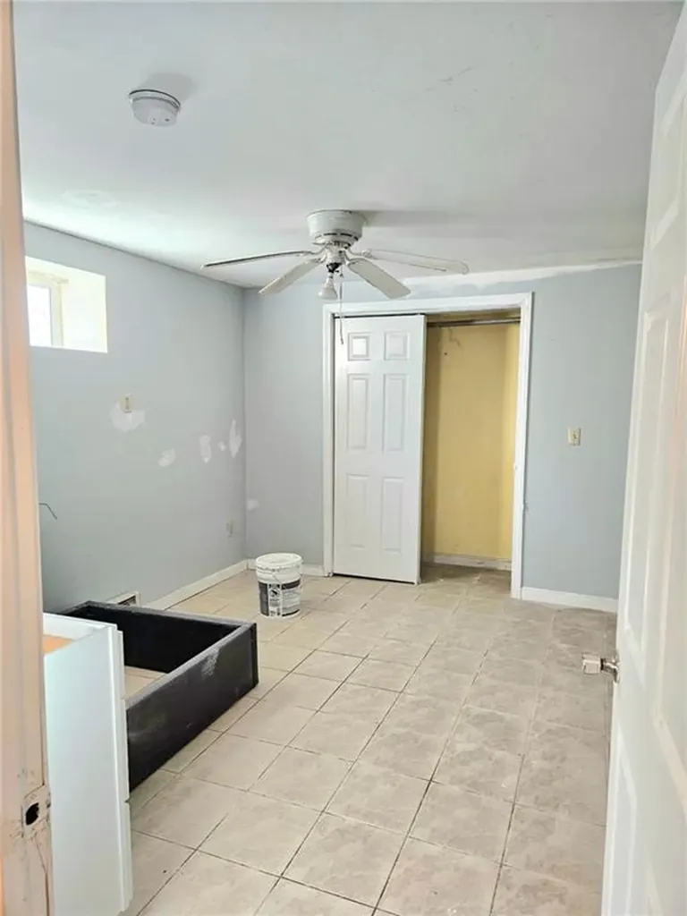 69 Courtland Street Providence RI 02909