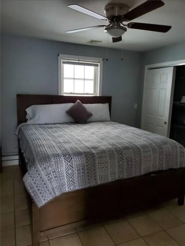 69 Courtland Street Providence RI 02909
