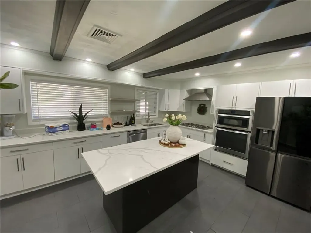 109 Cobble Hill Road Lincoln RI 02865