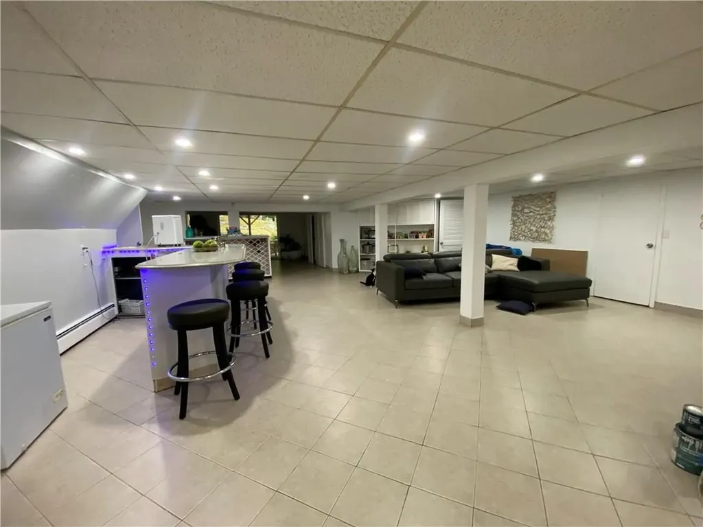 109 Cobble Hill Road Lincoln RI 02865