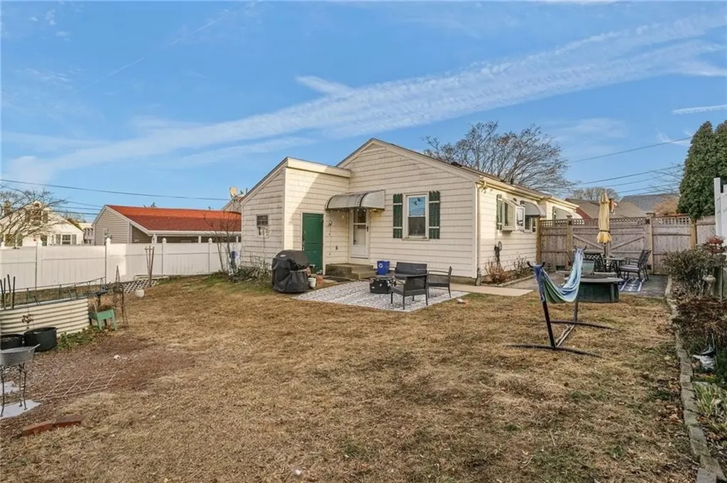 25 Trieste Street Pawtucket RI 02860