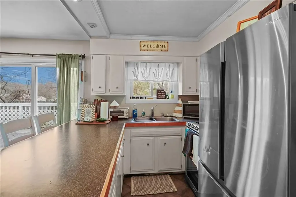 35 Shady Hill Drive West Warwick RI 02893