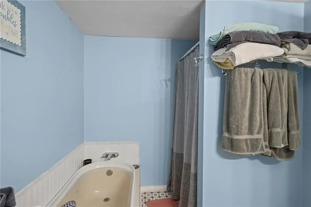 35 Shady Hill Drive West Warwick RI 02893