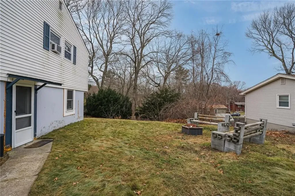 35 Shady Hill Drive West Warwick RI 02893