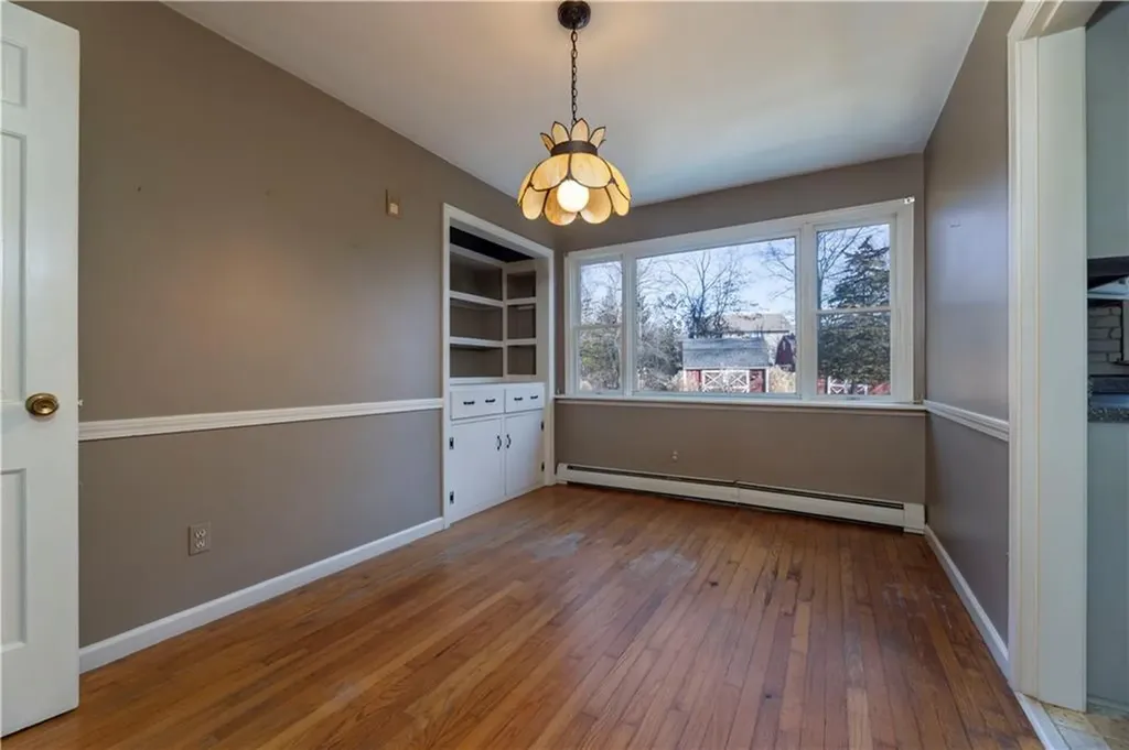 1037 Great Road Lincoln RI 02865