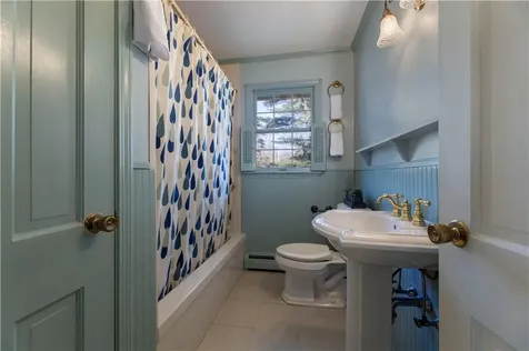 1037 Great Road Lincoln RI 02865