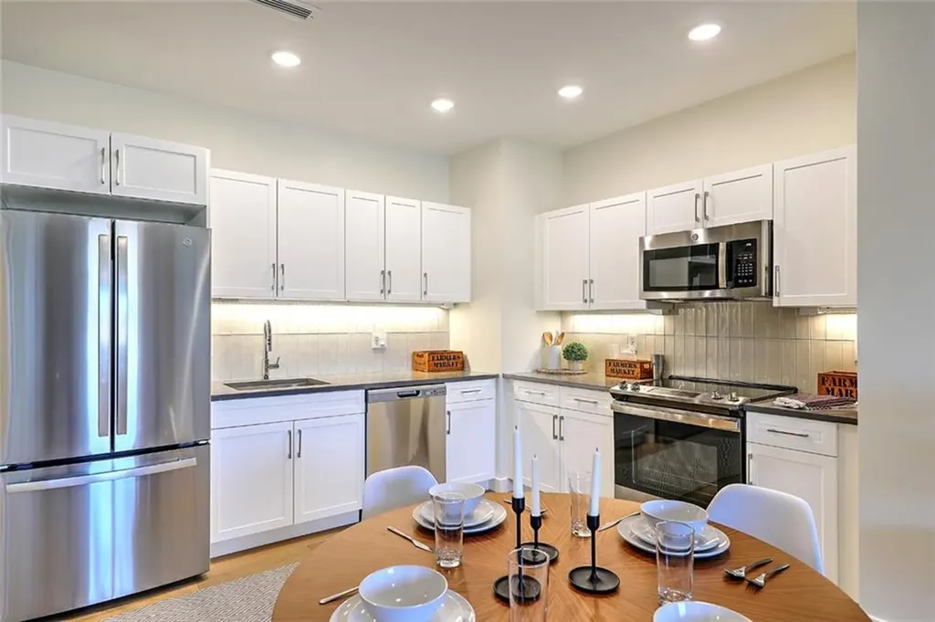 125 Wickenden Street Providence RI 02903