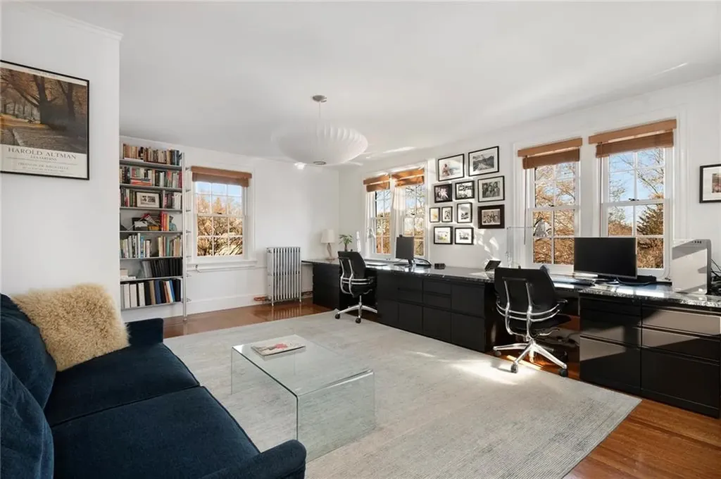 82 Freeman Parkway Providence RI 02906