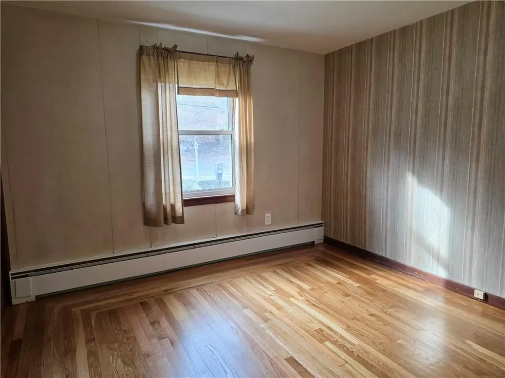 473 River Road Lincoln RI 02865