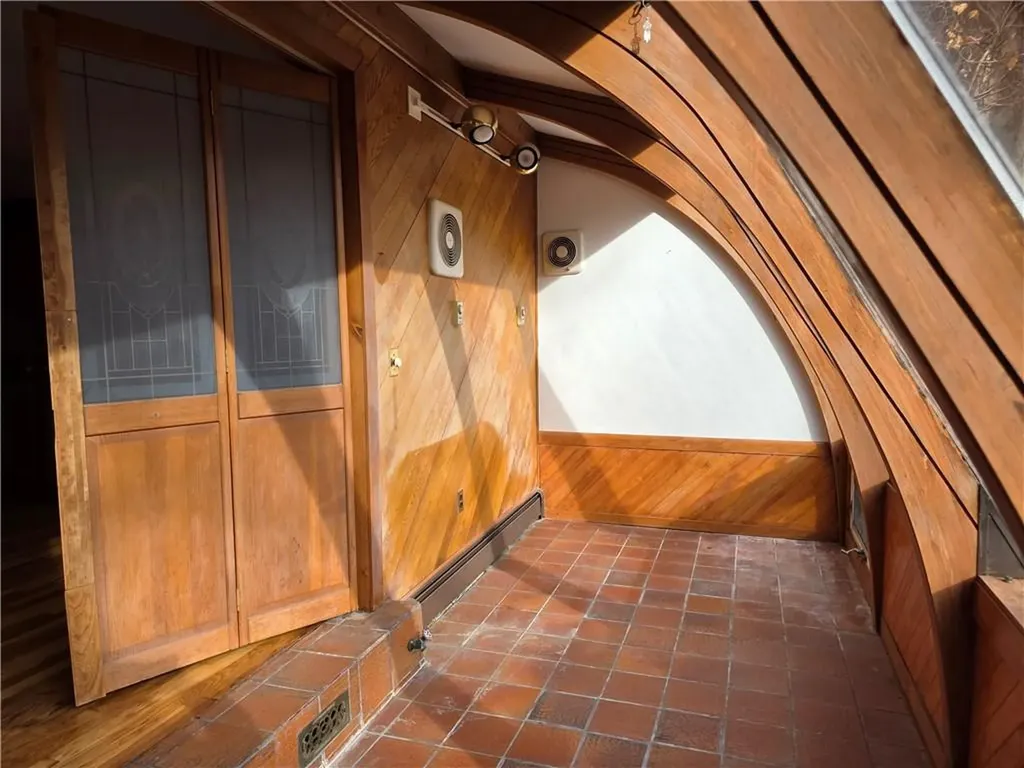 473 River Road Lincoln RI 02865