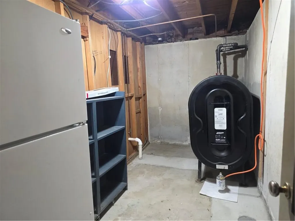 473 River Road Lincoln RI 02865