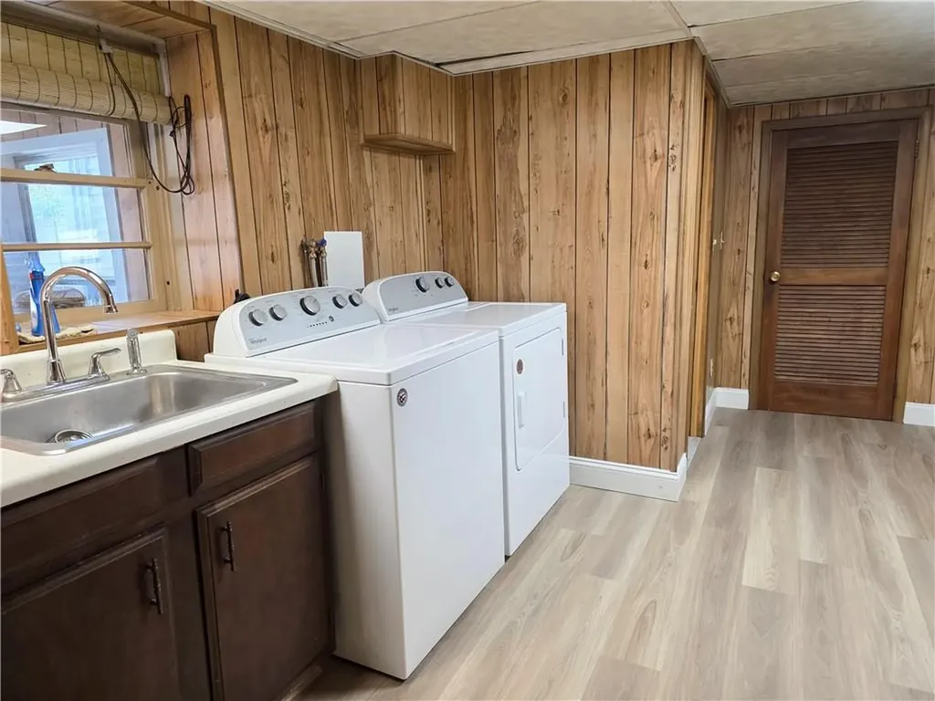 473 River Road Lincoln RI 02865