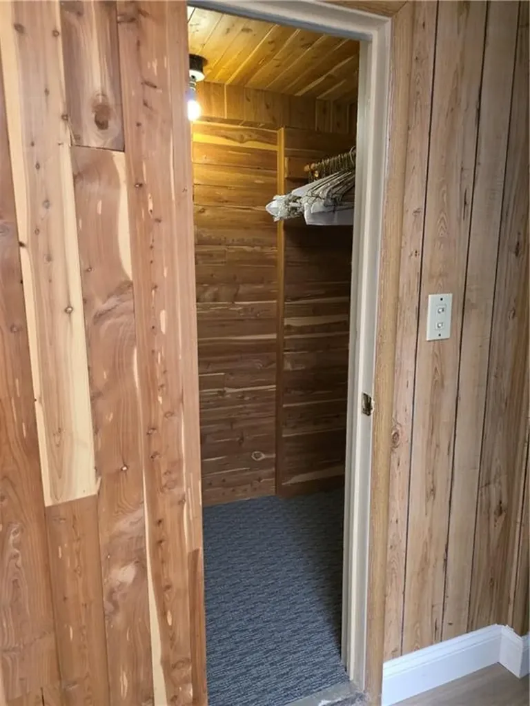 473 River Road Lincoln RI 02865