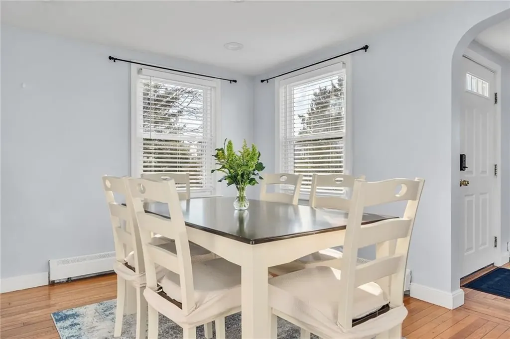 609 Point Judith Road Narragansett RI 02882