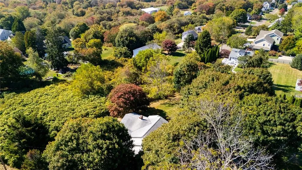 609 Point Judith Road Narragansett RI 02882