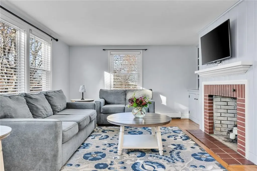 609 Point Judith Road Narragansett RI 02882