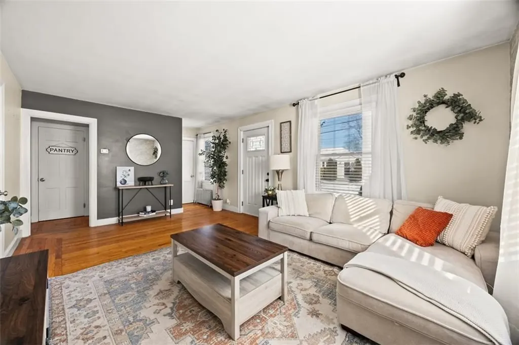 43 Deer Street East Providence RI 02916