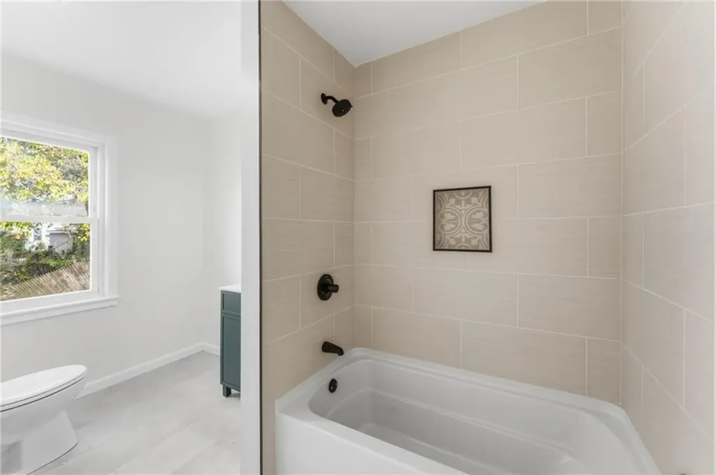 26 Alto Street Cranston RI 02920