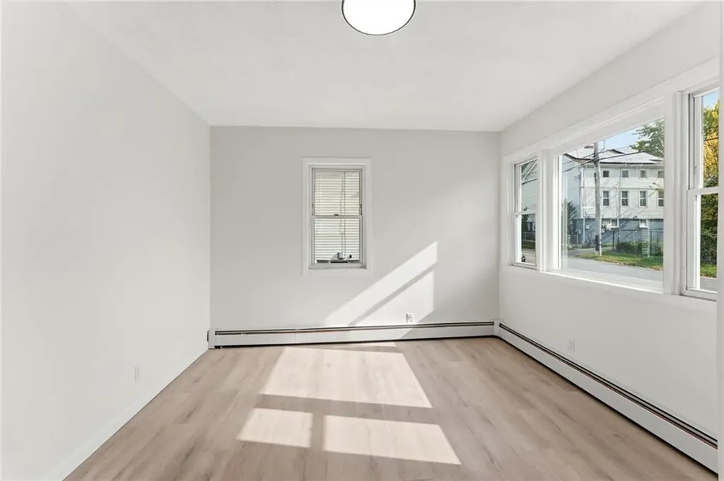 26 Alto Street Cranston RI 02920