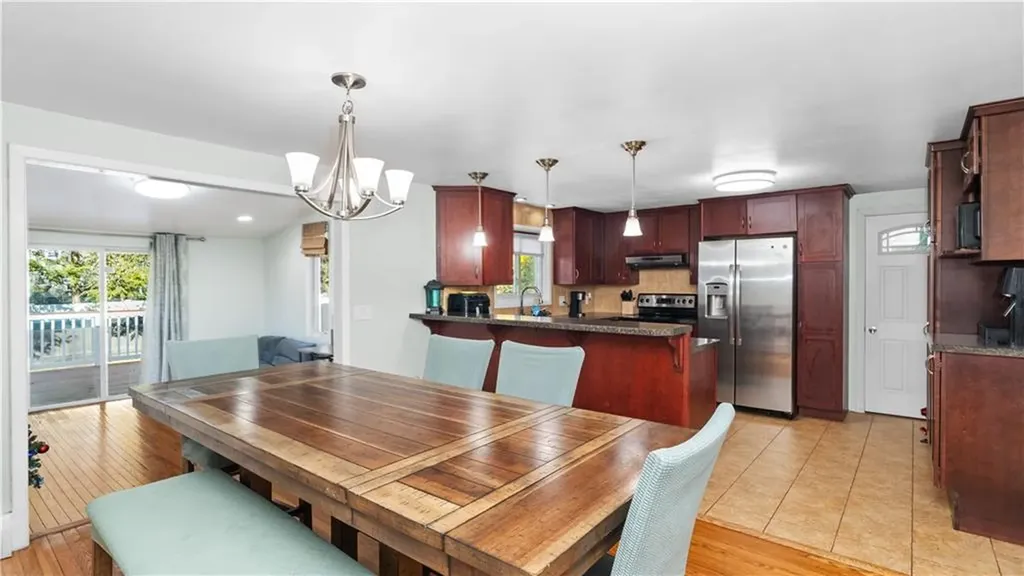 32 Rolling Acres Drive Cumberland RI 02864