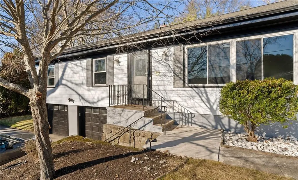 32 Rolling Acres Drive Cumberland RI 02864