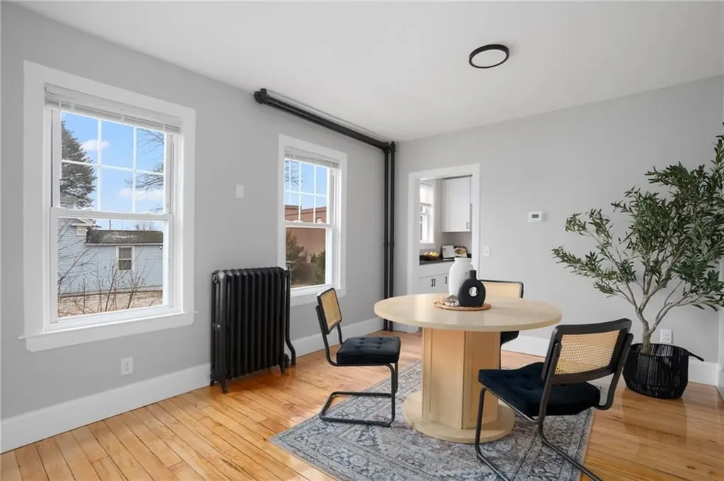 120 Woodward Road Providence RI 02904