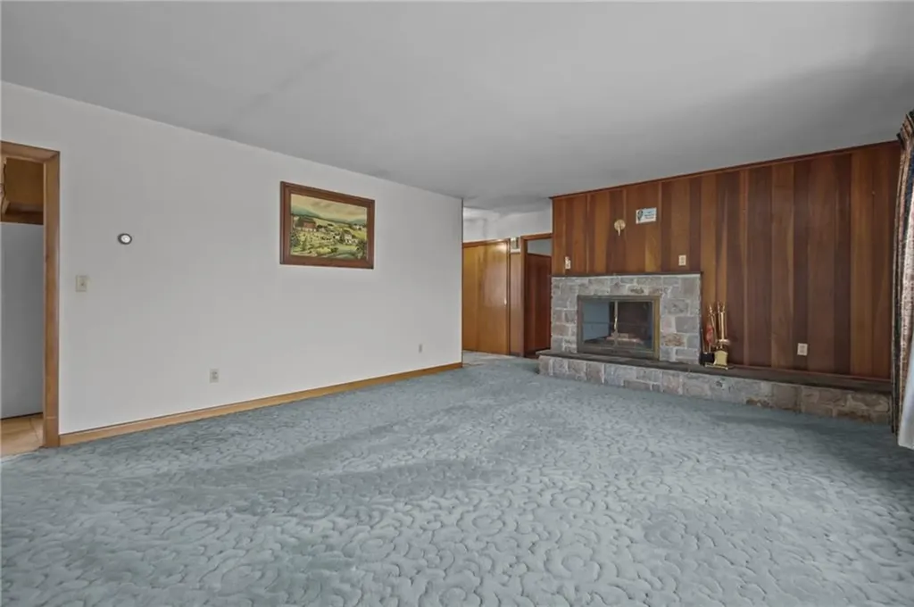 15 Cranberry Road North Providence RI 02904