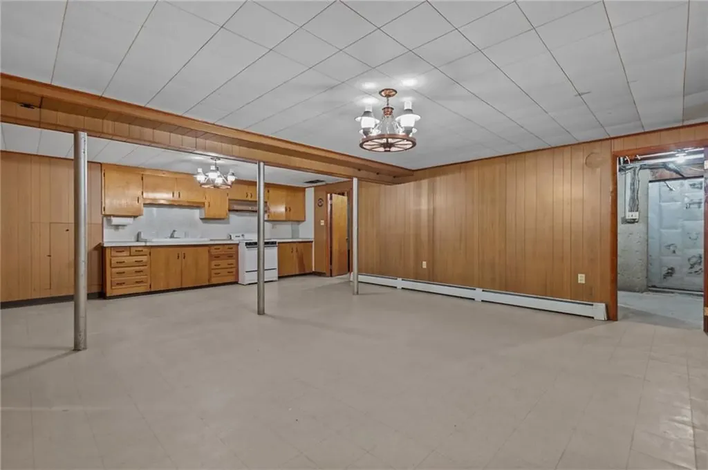 15 Cranberry Road North Providence RI 02904