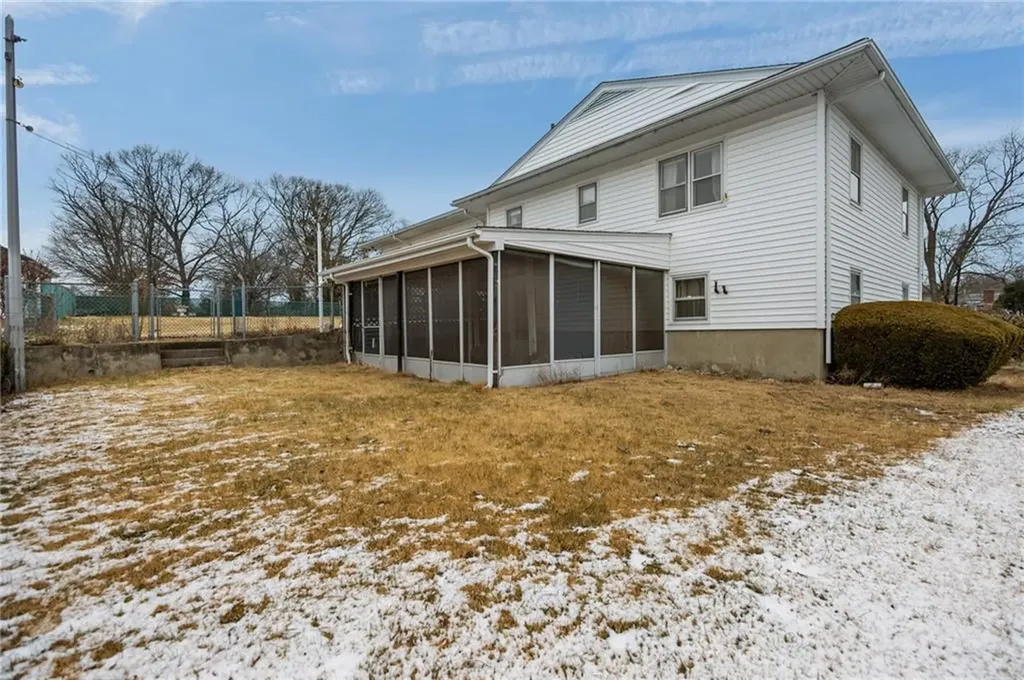 15 Cranberry Road North Providence RI 02904