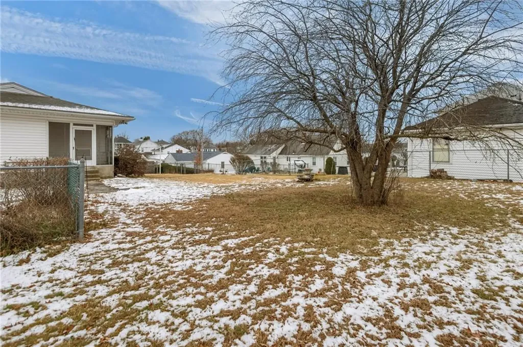 15 Cranberry Road North Providence RI 02904