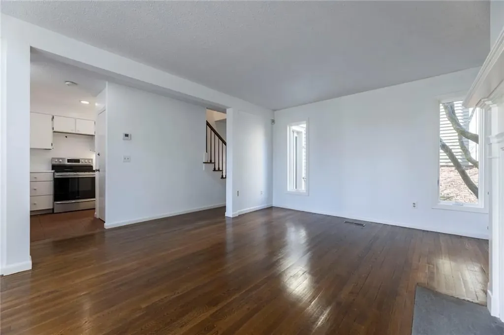 37 Pratt Street Providence RI 02906