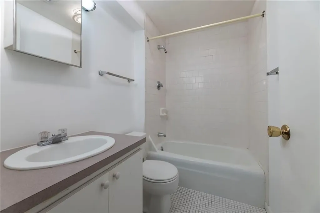 37 Pratt Street Providence RI 02906