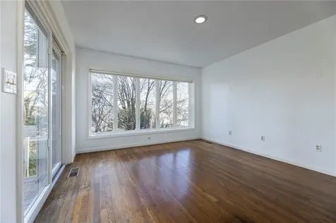 37 Pratt Street Providence RI 02906