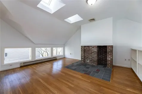 37 Pratt Street Providence RI 02906