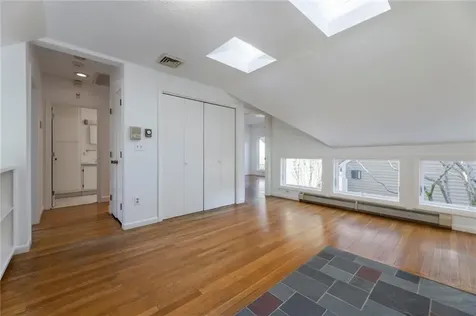 37 Pratt Street Providence RI 02906