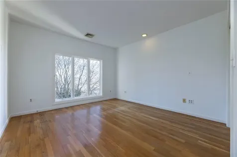 37 Pratt Street Providence RI 02906