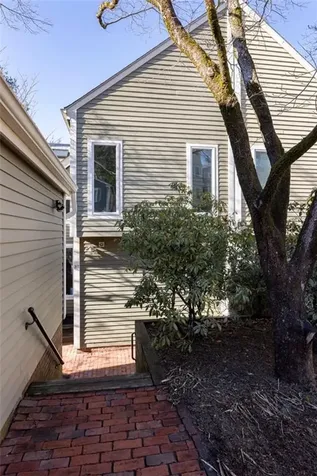 37 Pratt Street Providence RI 02906